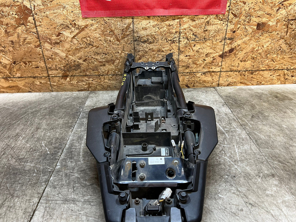 14 15 16 2015 2016 YAMAHA FZ9 FZ09 FZ-09 FZ 900 REAR SUBFRAME SUB FRAME TAIL