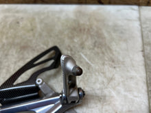 Load image into Gallery viewer, 46920647
