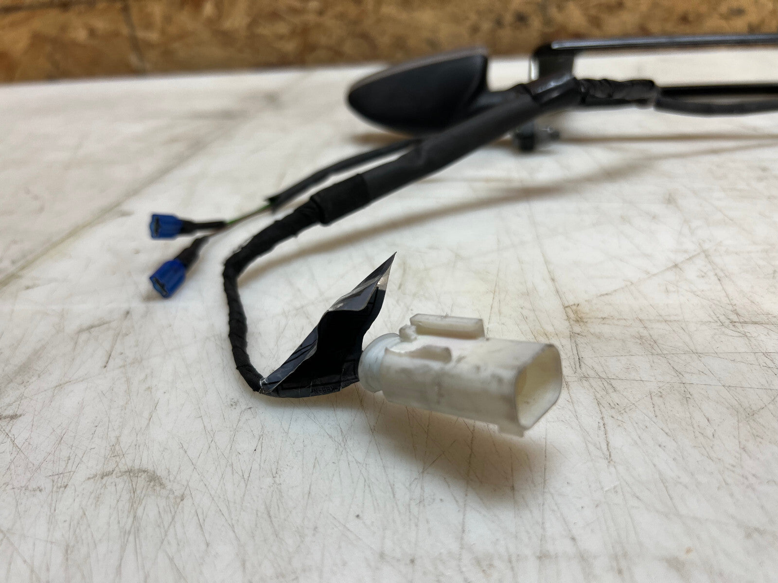 47063744