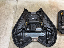 Load image into Gallery viewer, 47019863
