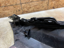 Load image into Gallery viewer, 47019861
