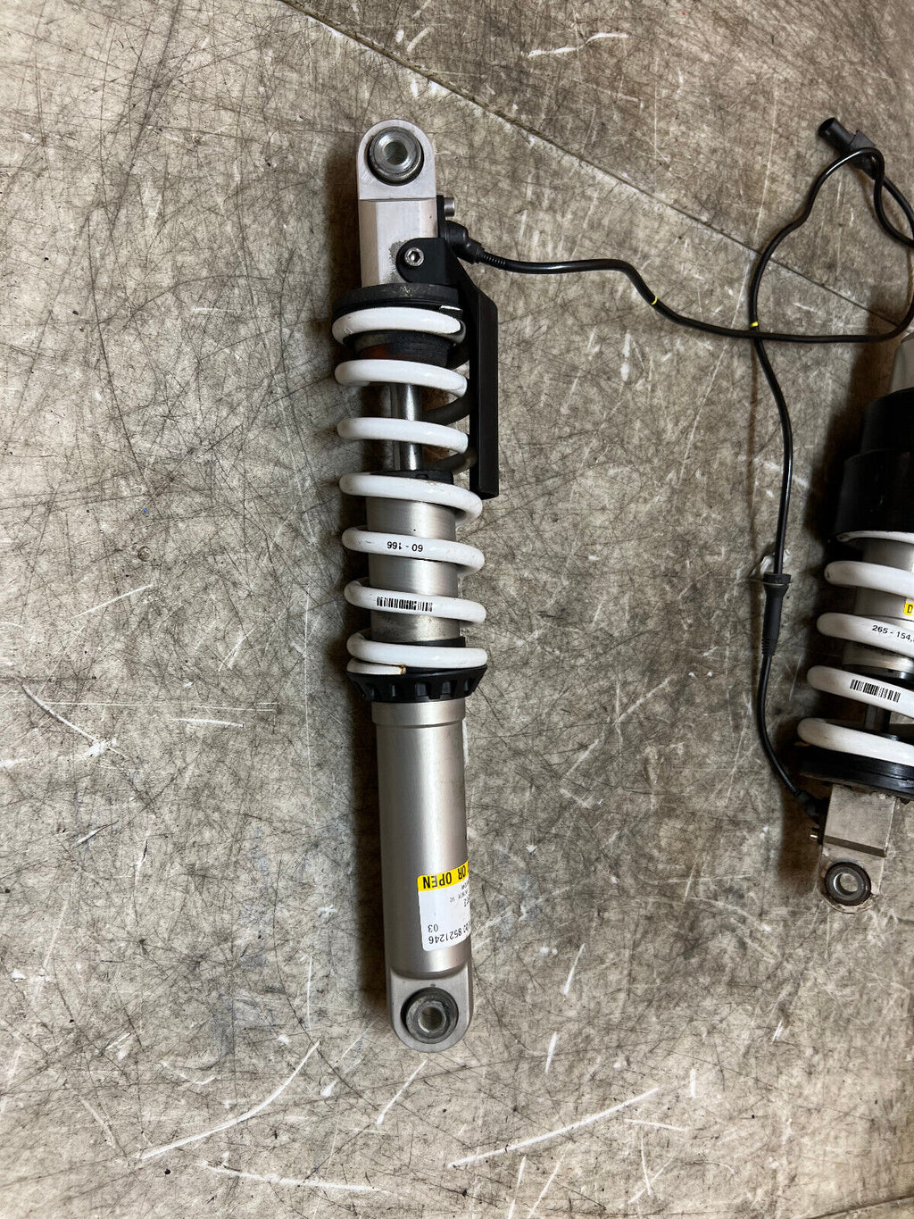 14 15 16 17 18 BMW R1200 R1200RT 1200RT FRONT & REAR SHOCK ABSORBER SPRING ESA