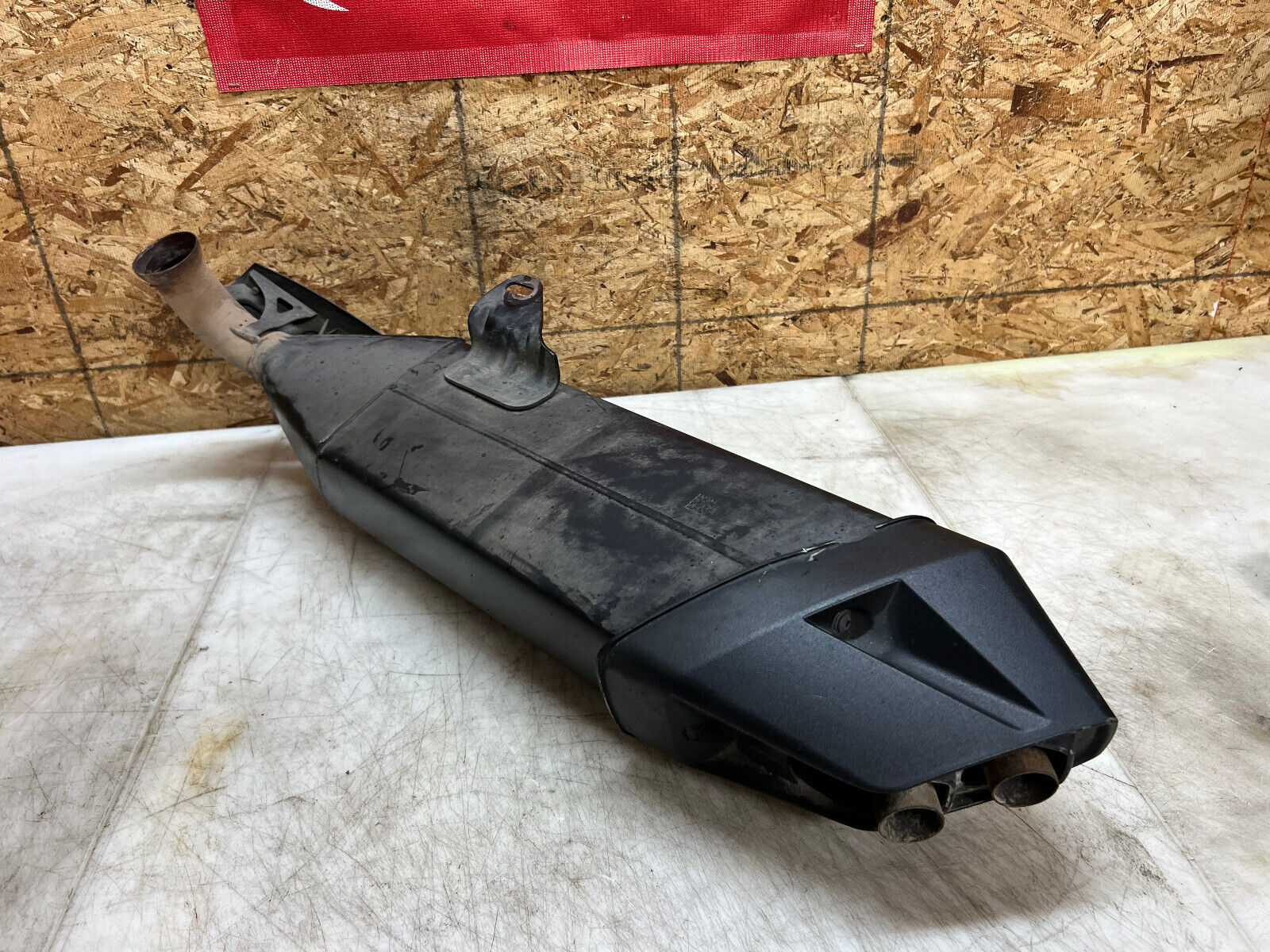 2021 21 BRP CAN AM CAN-AM SPYDER ROADSTER RT F3 1330 EXHAUST MUFFLER SILENCER
