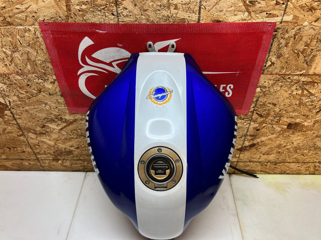 99 00 01 02 1999 2000 2001 2002 YAMAHA YZFR6 YZF R6 GAS TANK FUEL TANK RESERVOIR