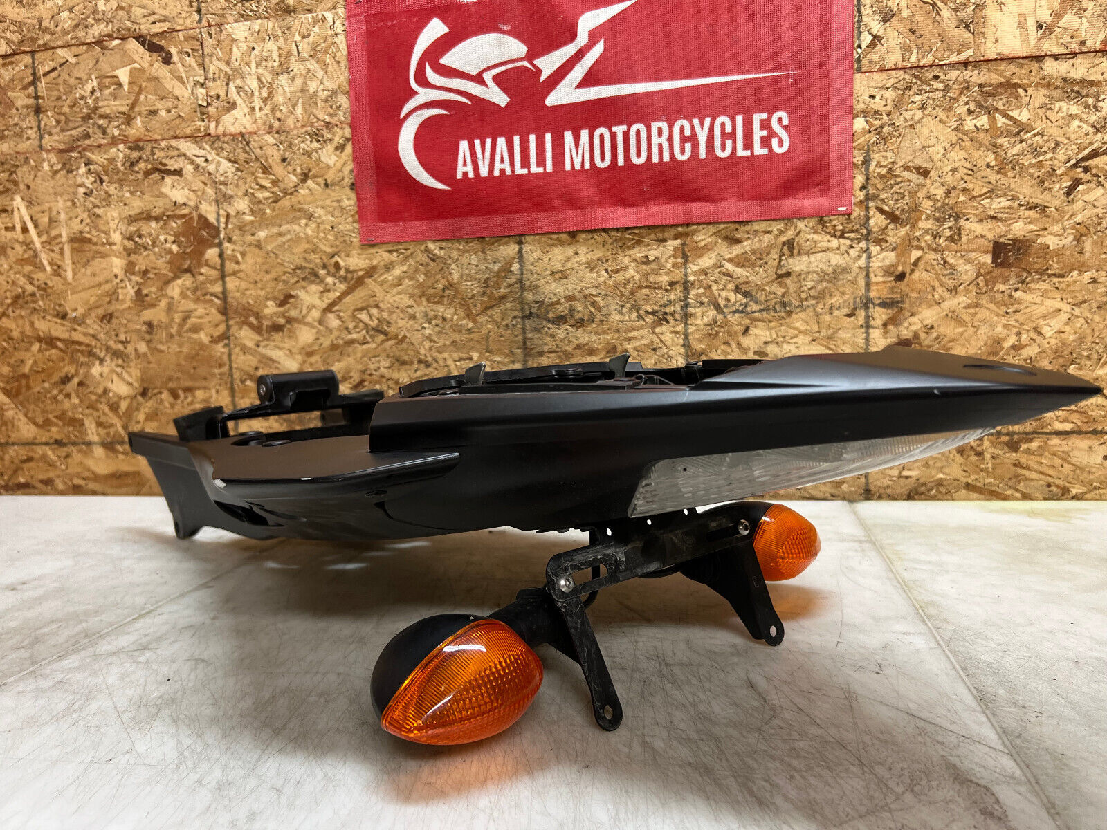 09 10 12 13 14 15 16 YAMAHA YZFR6 YZF R6 REAR SUBFRAME SUB FRAME BACK TAIL NICE