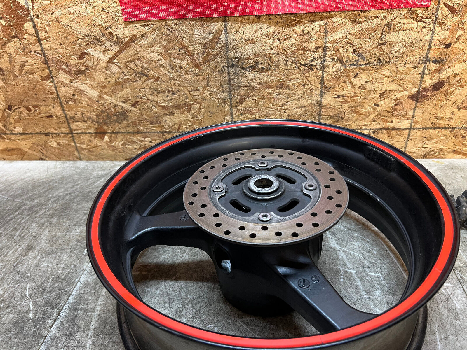 07 08 09 10 11 12 HONDA CBR600RR CBR 600RR REAR WHEEL BACK RIM STRAIGHT NICE