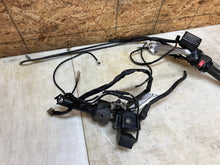 Load image into Gallery viewer, 45999708
