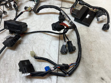 Load image into Gallery viewer, 08 09 10 2008 2009 2010 SUZUKI GSXR GSX-R 600 WIRING HARNESS LOOM ECU CDI ECM
