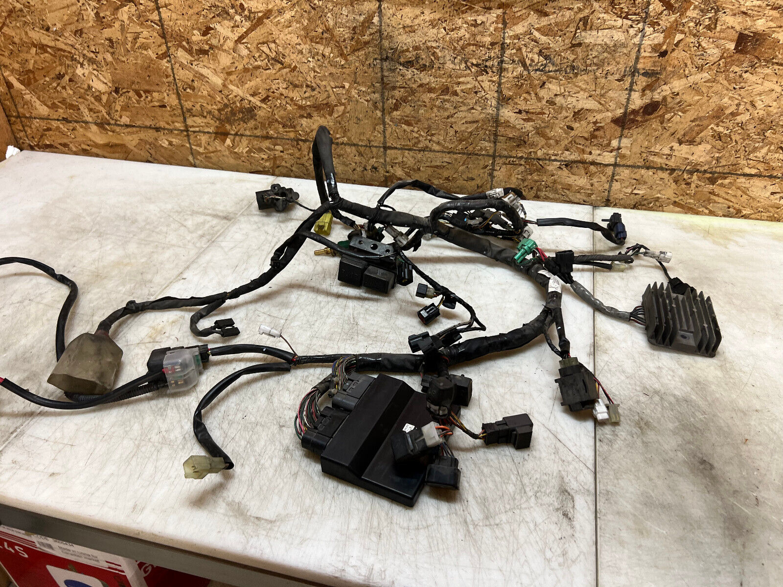 05 06 2005 2006 SUZUKI GSX-R1000 GSX-R GSXR 1000 WIRING HARNESS LOOM ECU CDI ECM