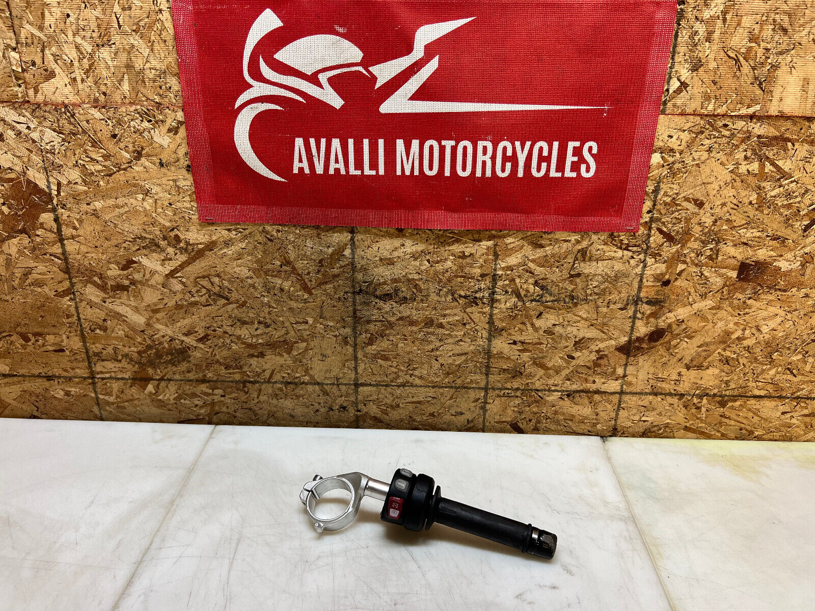15 16 17 18 2015-2018 BMW S1000RR S1000 RR 1000RR RIGHT CLIP ON HANDLEBAR SWITCH