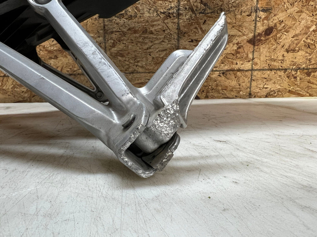 04 05 SUZUKI GSXR GSX-R 600 750 GSXR750 GSXR600 SUBFRAME SUB FRAME BACK FRAME