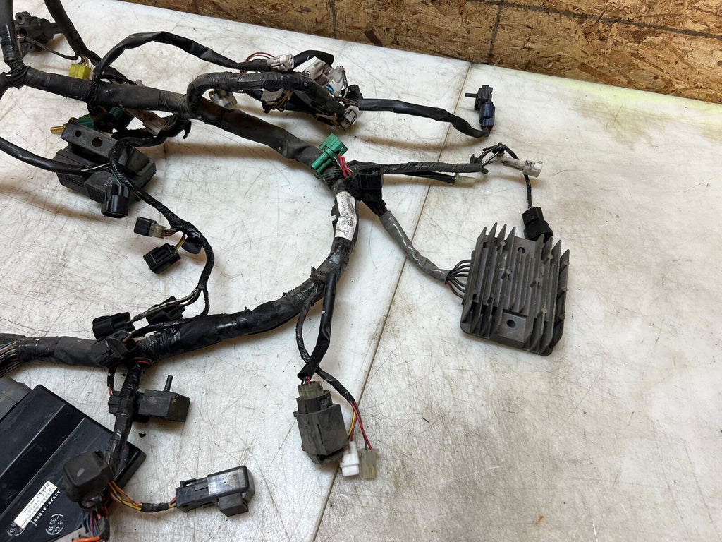 05 06 2005 2006 SUZUKI GSX-R1000 GSX-R GSXR 1000 WIRING HARNESS LOOM ECU CDI ECM