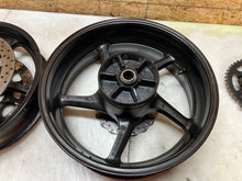 Load image into Gallery viewer, 04 05 06 07 08 2006 YAMAHA YZFR1 YZF R1 FRONT &amp; REAR WHEELS WHEEL RIM RIMS PAIR
