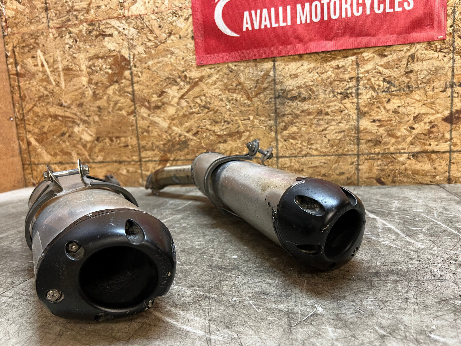 04 05 06 2004 2005 2006 YAMAHA YZFR1 YZF R1 TWO BROTHERS SLIP ON EXHAUST MUFFLER