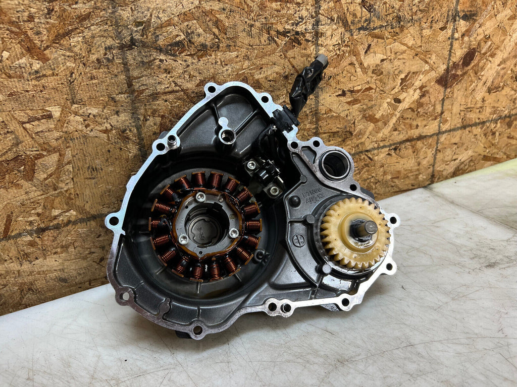 2021 18 19 20 21 22 23 24 YAMAHA MT09 MT-09 MT 09 STATOR GENERATOR MAGNETO COVER