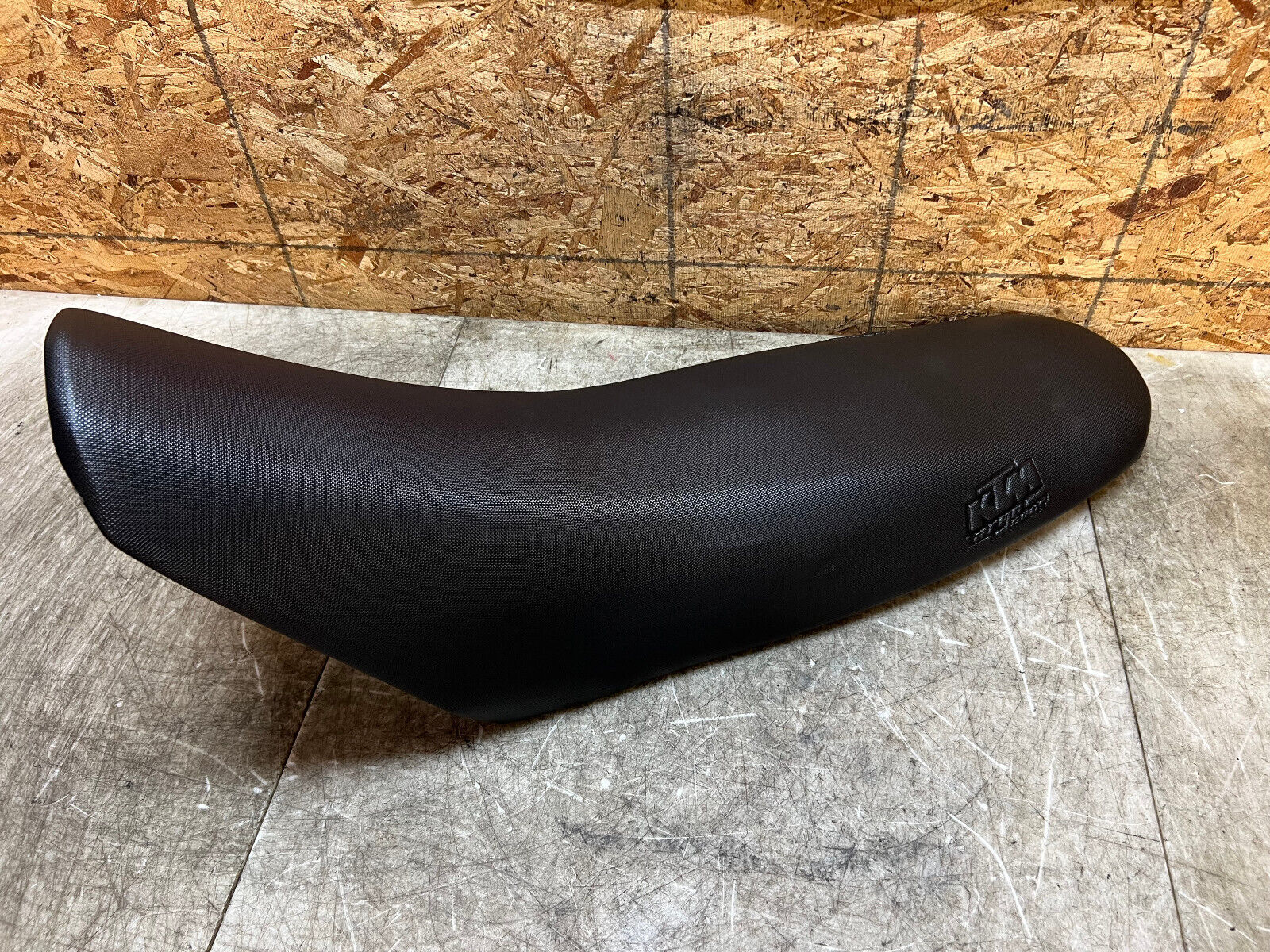 08 09 10 11 KTM 690 SUPERMOTO SMC SM RIDERS SEAT PAD CUSION PILLION SADDLE