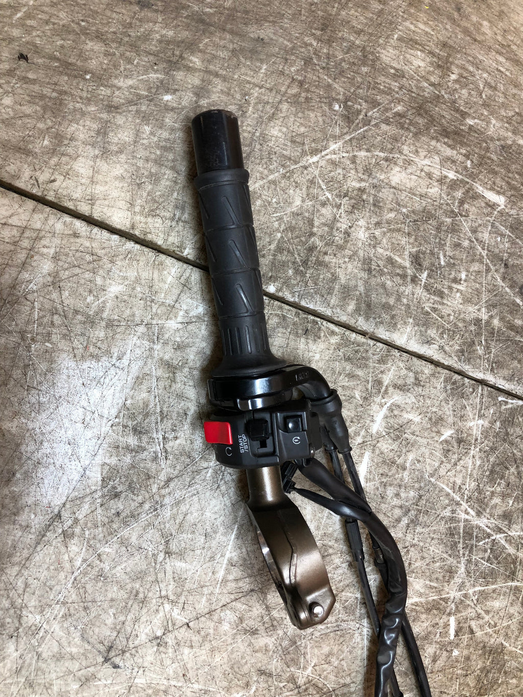 47063273