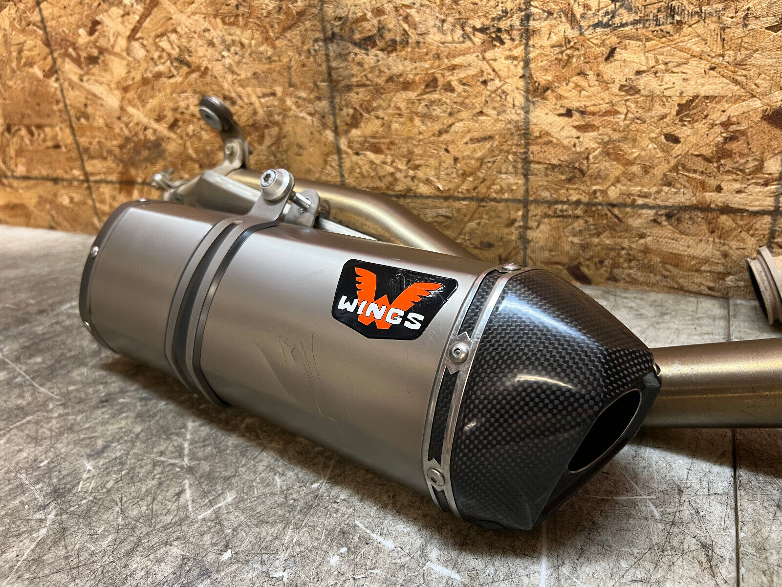 19 20 21 22 23 24 KTM 690 ENDURO R SM SMC LC4 WINGS SLIP ON EXHAUST SYSTEM PIPE