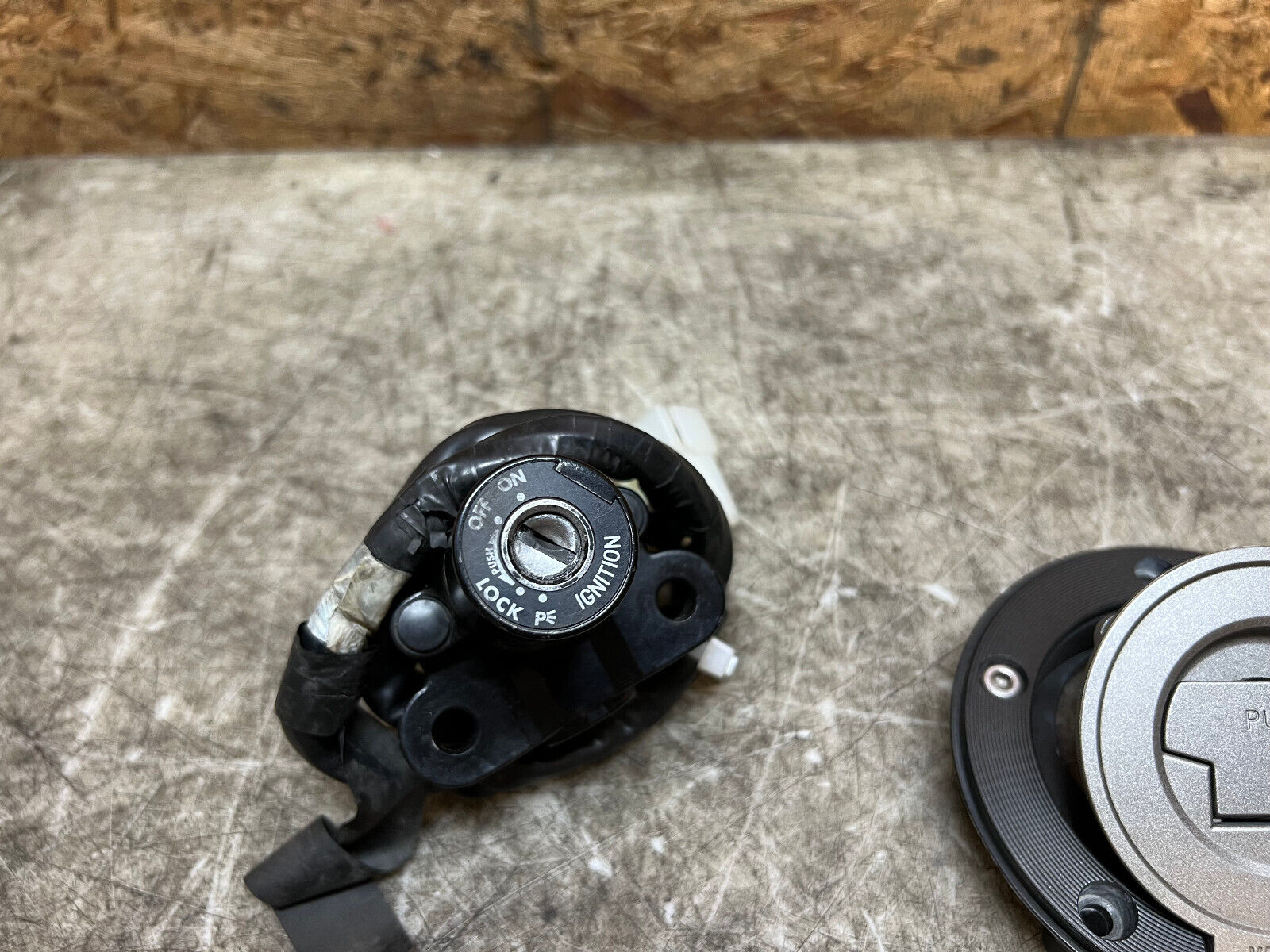 14 15 16 2015 2016 YAMAHA FZ9 FZ09 FZ-09 FZ 900 LOCK SET KEY SET IGNITION CAP