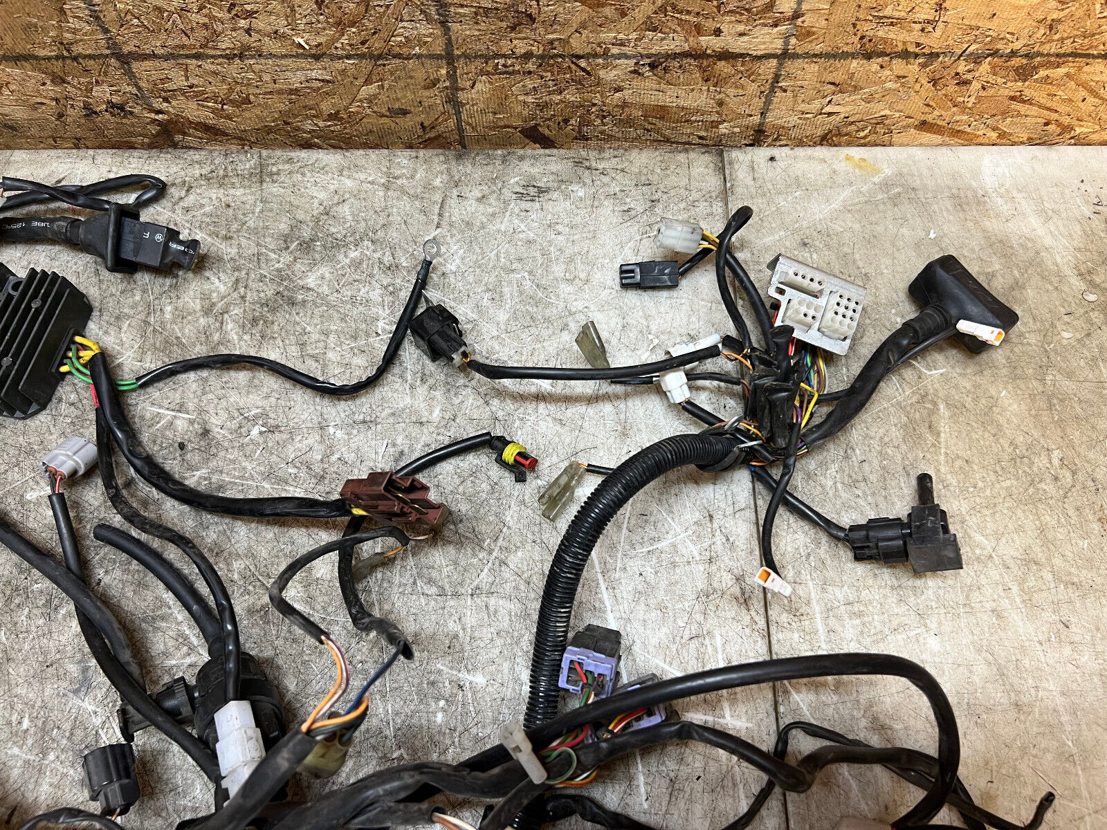 08 09 10 11 KTM 690 SUPERMOTO SMC SM MAIN ENGINE WIRING HARNESS LOOM ECU ECM CDI