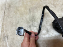 Load image into Gallery viewer, 46403904
