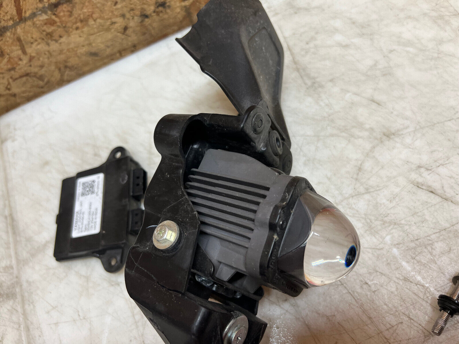 2021 18 19 20 21 22 23 24 YAMAHA MT09 MT-09 MT 09 HEAD LIGHT HEADLIGHT PROJECTOR