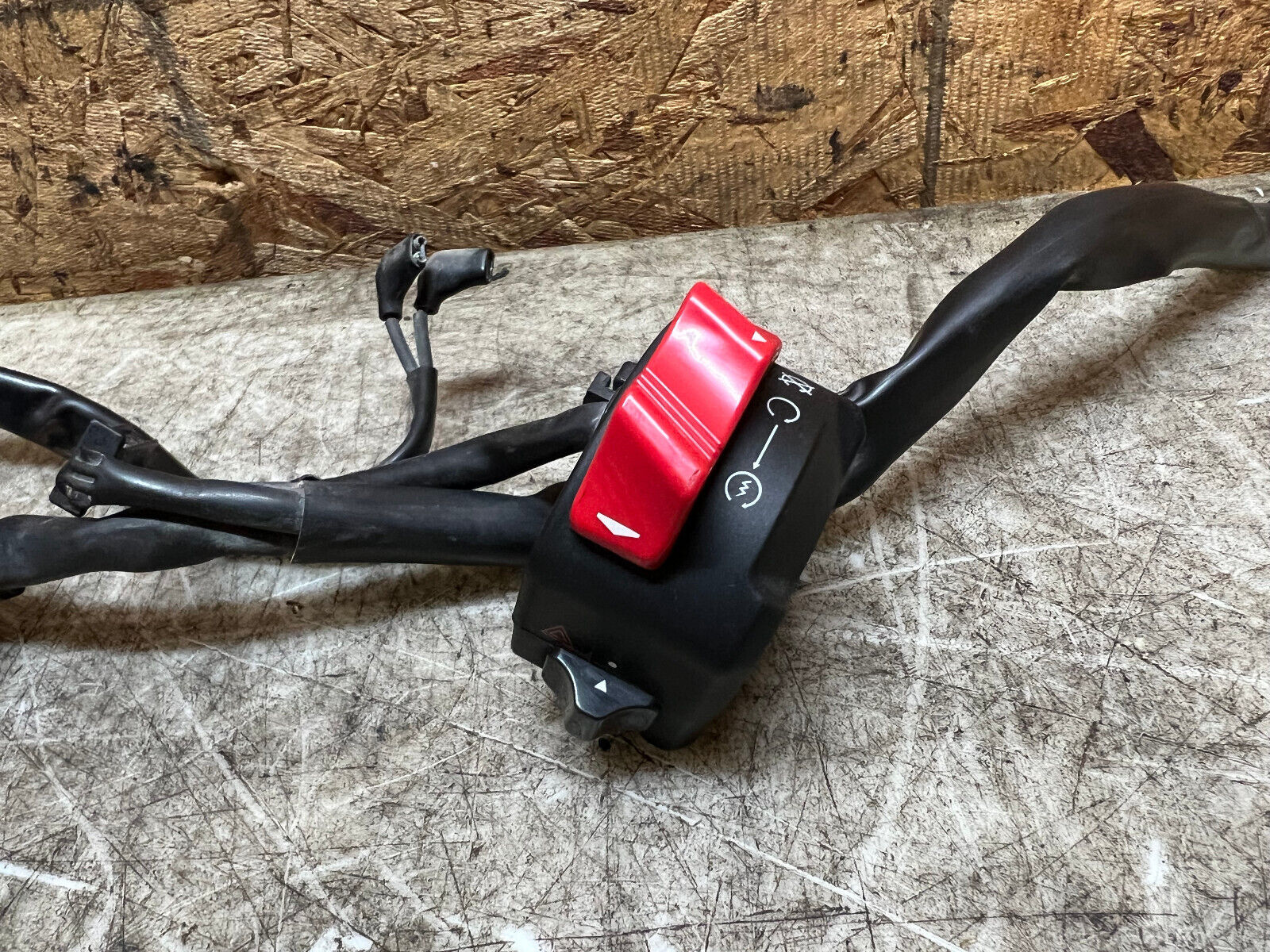 15 16 17 18 19 20 21 YAMAHA FZ-07 FZ07 MT-07 MT07 RIGHT LEFT BAR SWITCH CUBE OFF