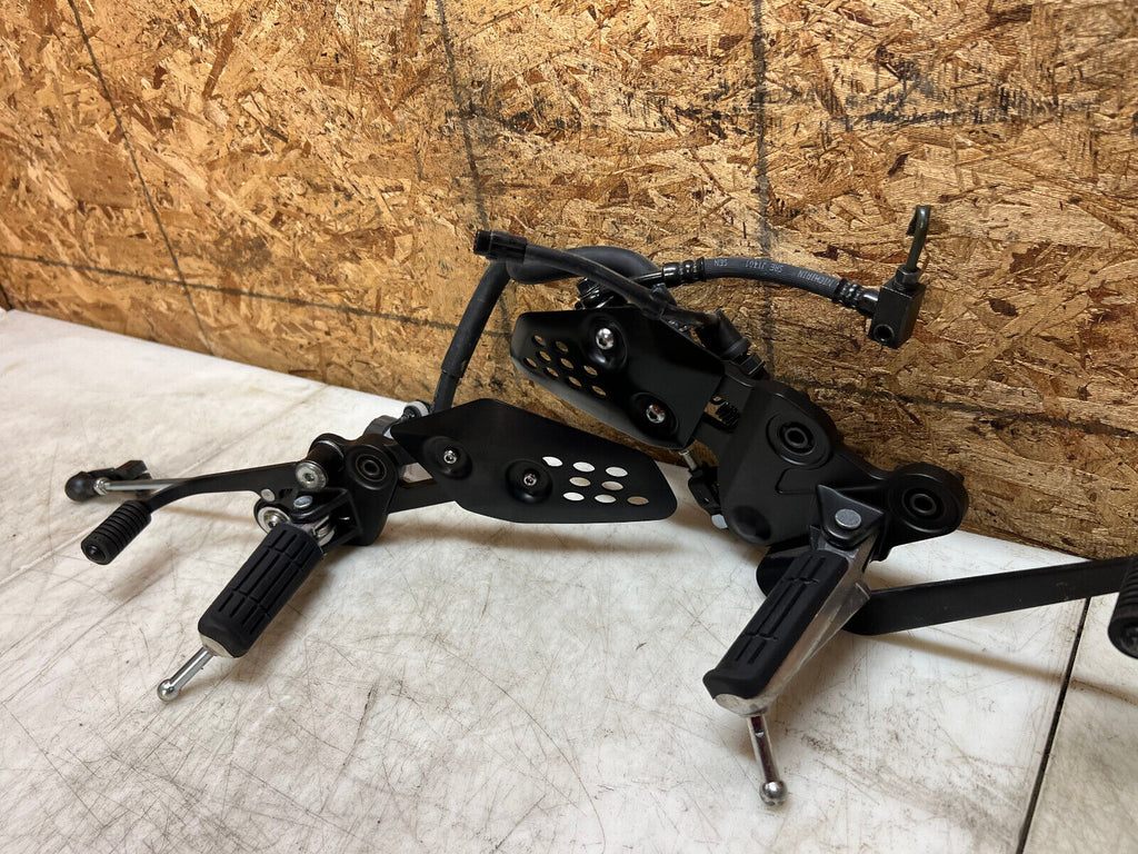 20 21 22 23 24 25 YAMAHA MT 07 MT-07 MT07 RIGHT LEFT REARSETS REAR SET SETS PEG