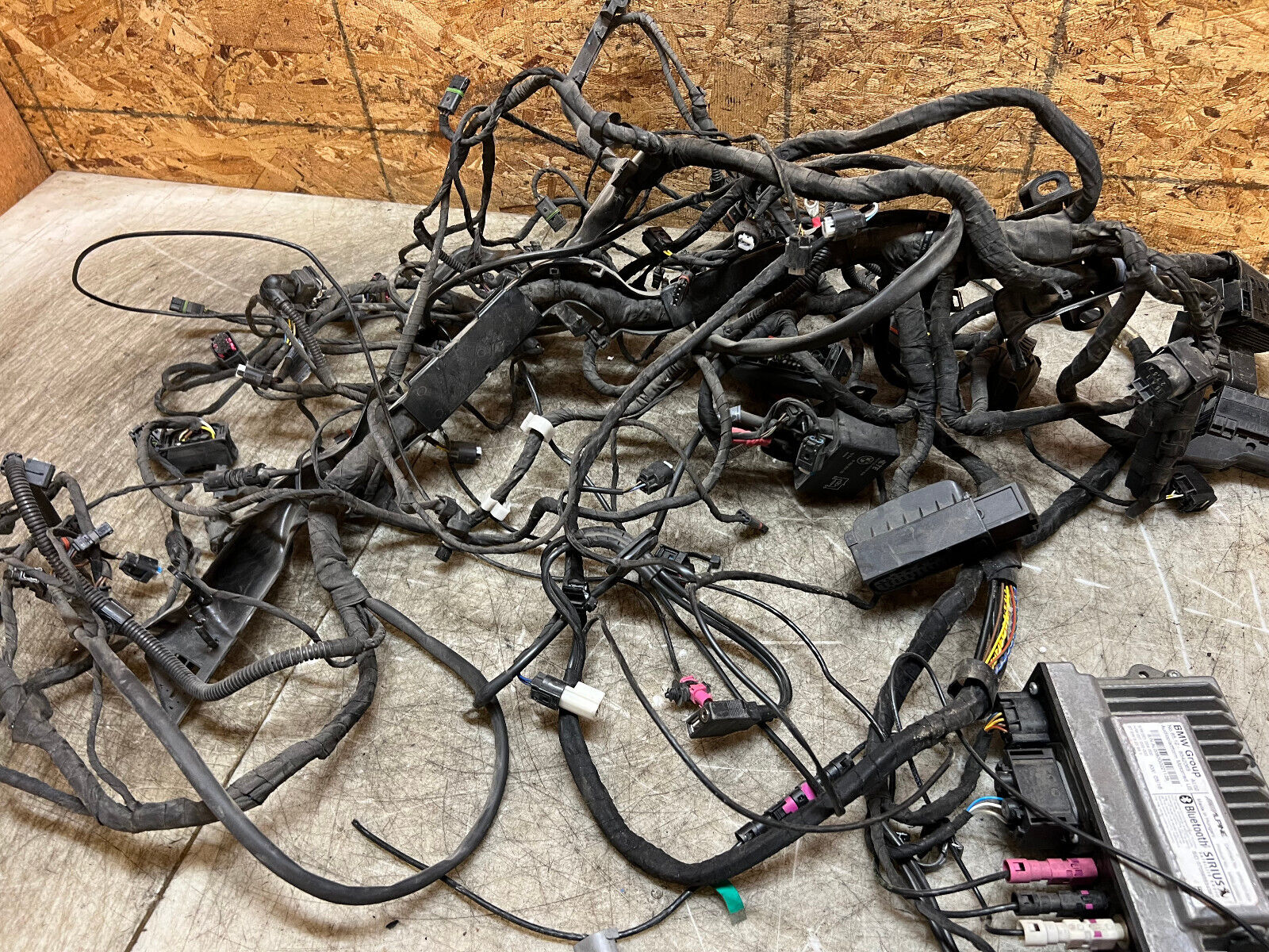 14 15 16 17 18 BMW R1200 R1200RT 1200RT MAIN ENGINE WIRING HARNESS LOOM COMPUTER