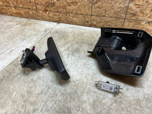 Load image into Gallery viewer, 46919669
