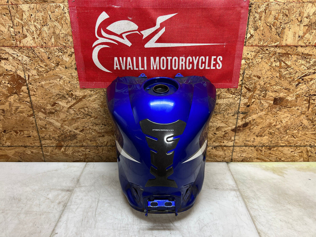 04 05 06 2004 2005 2006 YAMAHA YZFR1 YZF R1 GAS TANK FUEL TANK PETROL RESERVOIR