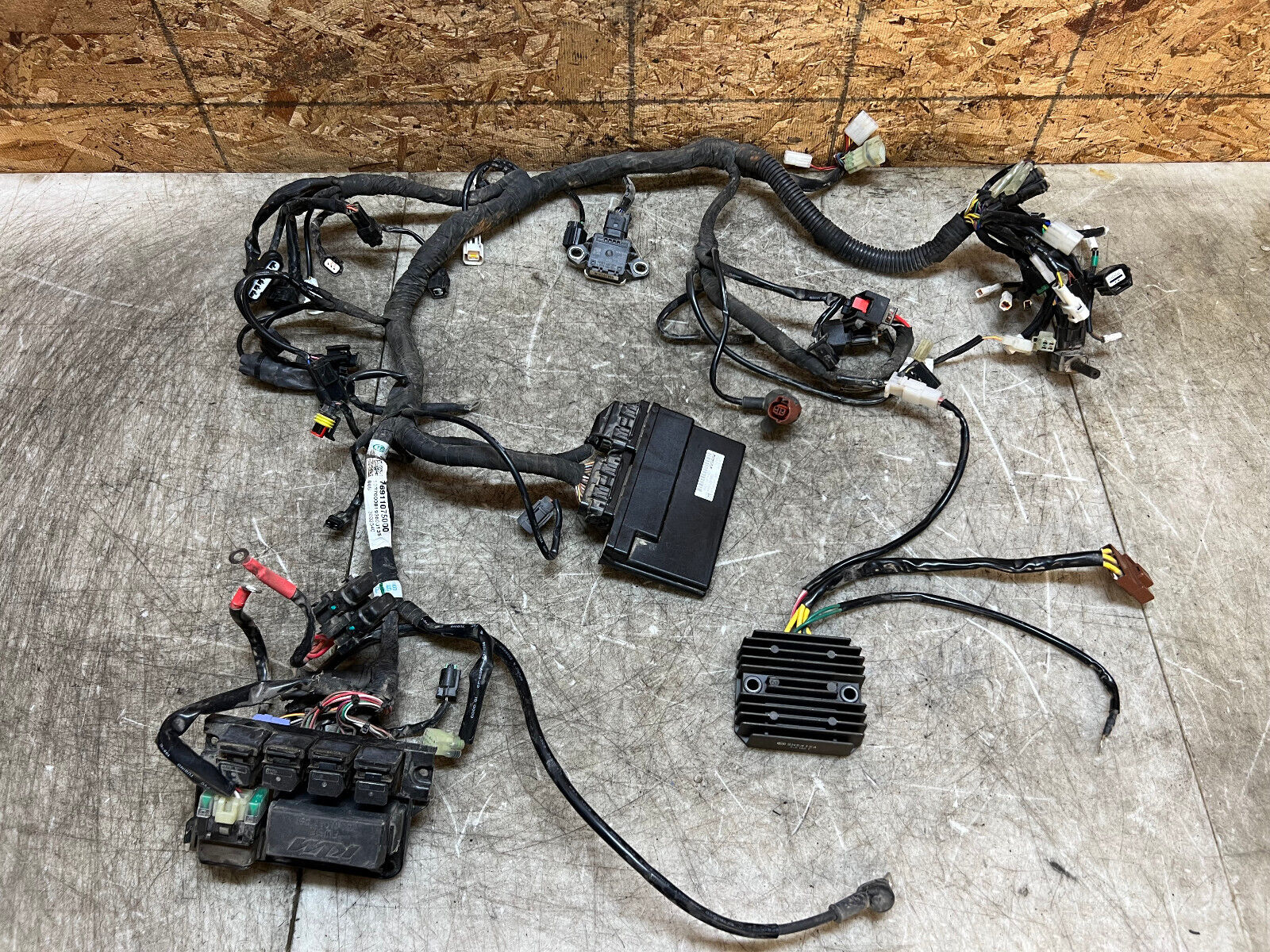 19 20 21 22 23 24 KTM ENDURO R DUKE SM SMC LC4 WIRING HARNESS LOOM ECU CDI ECM