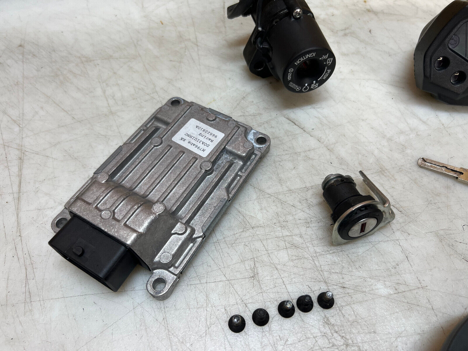 10 11 12 13 14 DUCATI MONSTER 796 M796 LOCK SET KEY SET IGNITION CLUSTER ECU CDI