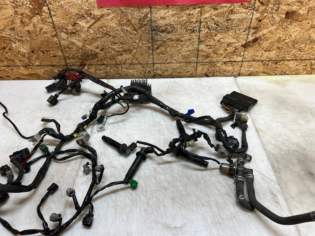 04 05 06 2004 2005 2006 YAMAHA YZFR1 YZF R1 WIRING HARNESS LOOM ECU CDI ECM BOX