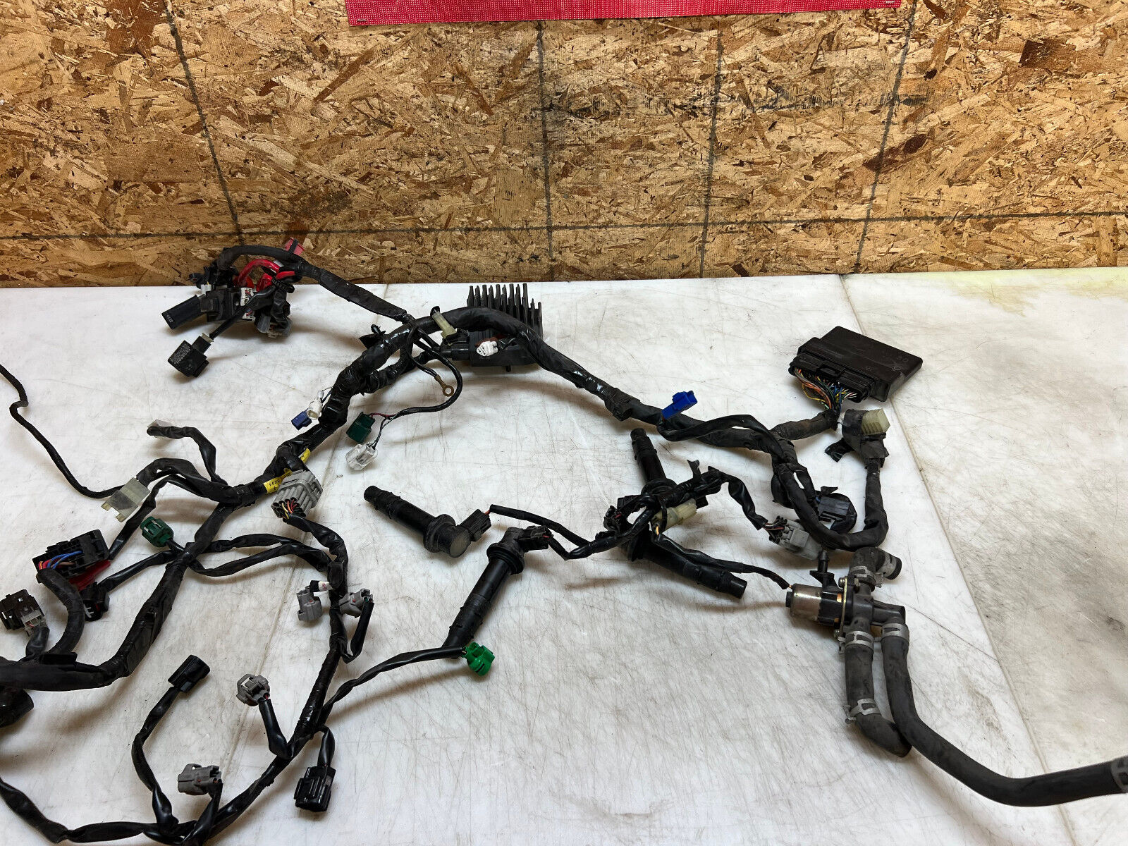 04 05 06 2004 2005 2006 YAMAHA YZFR1 YZF R1 WIRING HARNESS LOOM ECU CDI ECM BOX