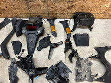 Load image into Gallery viewer, 46920639
