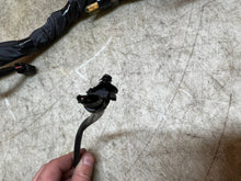 Load image into Gallery viewer, 47019803
