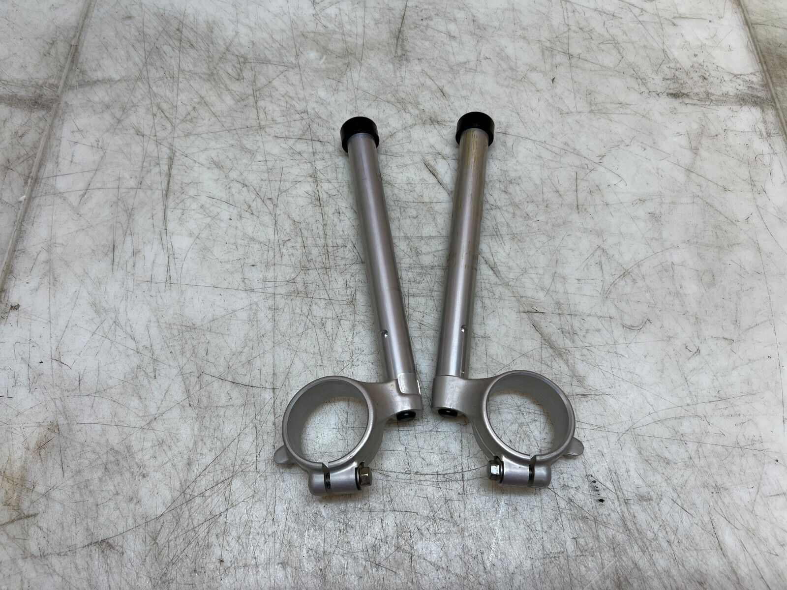 05 06 2005 2006 SUZUKI GSX-R1000 GSX-R GSXR 1000 LEFT RIGHT CLIP ON HANDLEBARS