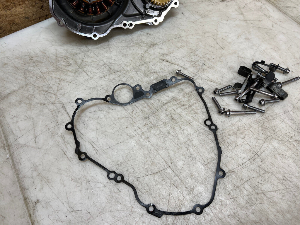 2021 18 19 20 21 22 23 24 YAMAHA MT09 MT-09 MT 09 STATOR GENERATOR MAGNETO COVER
