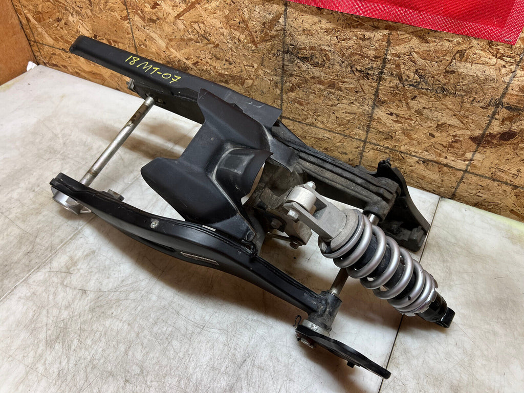 18 19 20 21 22 23 YAMAHA FZ-07 FZ07 MT-07 MT07 REAR SWINGARM SWING ARM BACK ARM