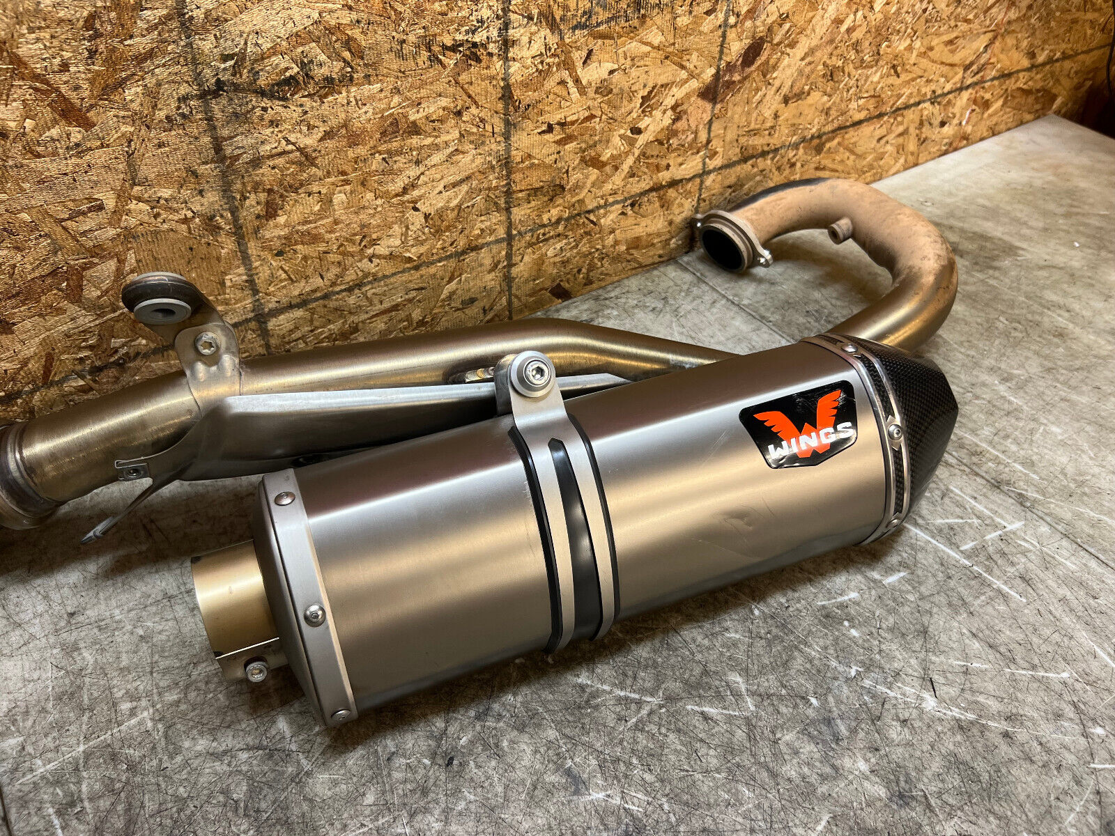 19 20 21 22 23 24 KTM 690 ENDURO R SM SMC LC4 WINGS SLIP ON EXHAUST SYSTEM PIPE