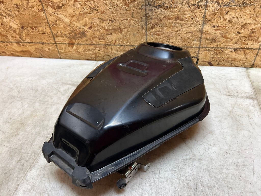 15 16 17 18 19 20 21 YAMAHA FZ-07 FZ07 MT-07 MT07 GAS TANK FUEL TANK RESERVOIR