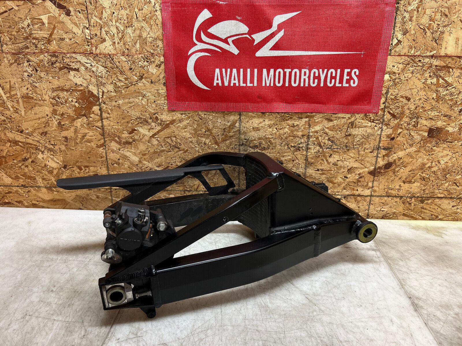 2024 21 22 23 24 SUZUKI HAYABUSA GSX1300R GSX 1300 SWINGARM SWING ARM SUSPENSION