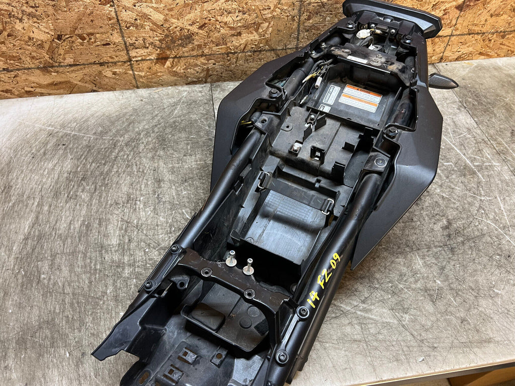 14 15 16 2015 2016 YAMAHA FZ9 FZ09 FZ-09 FZ 900 REAR SUBFRAME SUB FRAME TAIL