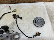 Load image into Gallery viewer, 45999802
