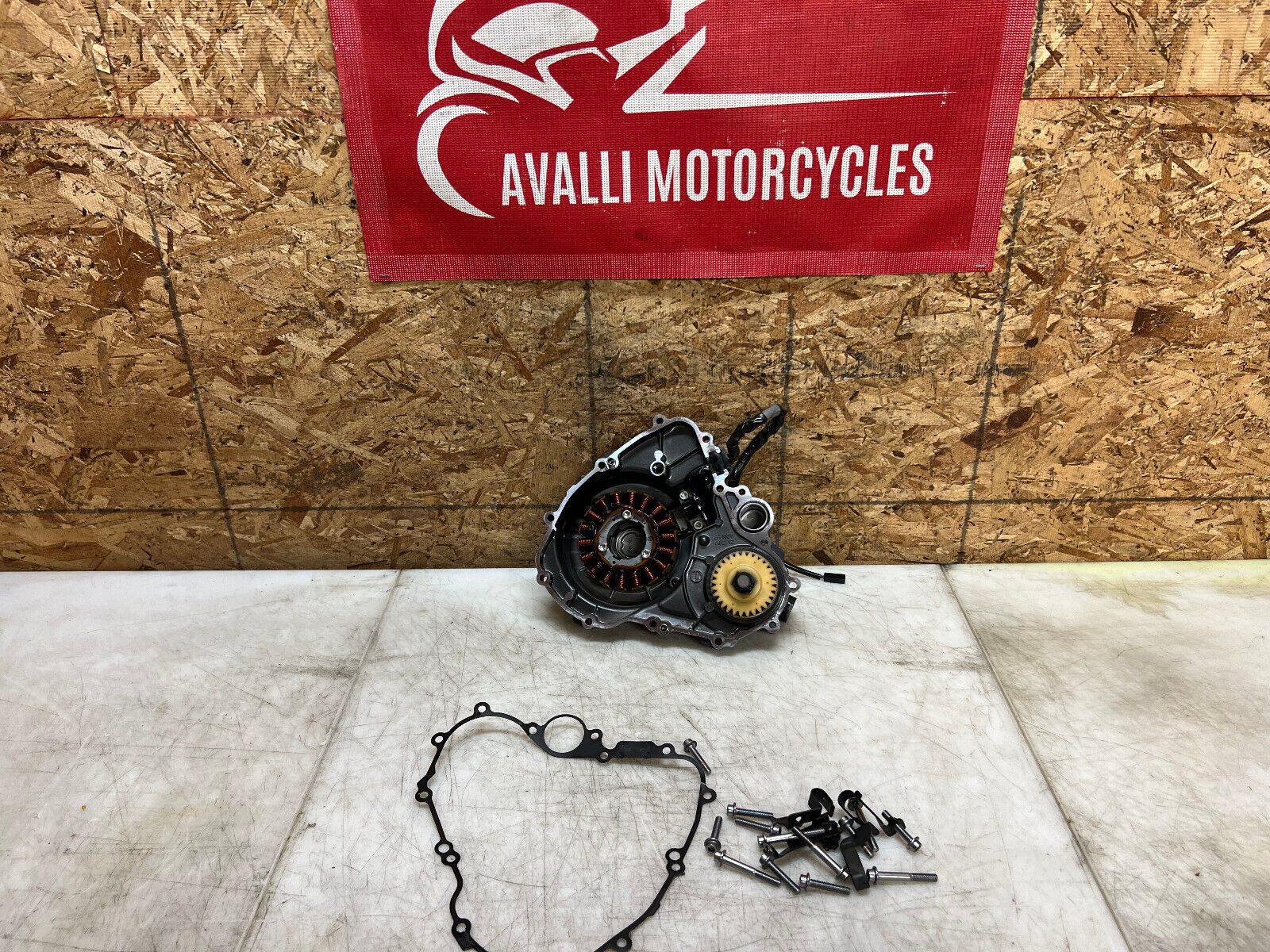 2021 18 19 20 21 22 23 24 YAMAHA MT09 MT-09 MT 09 STATOR GENERATOR MAGNETO COVER