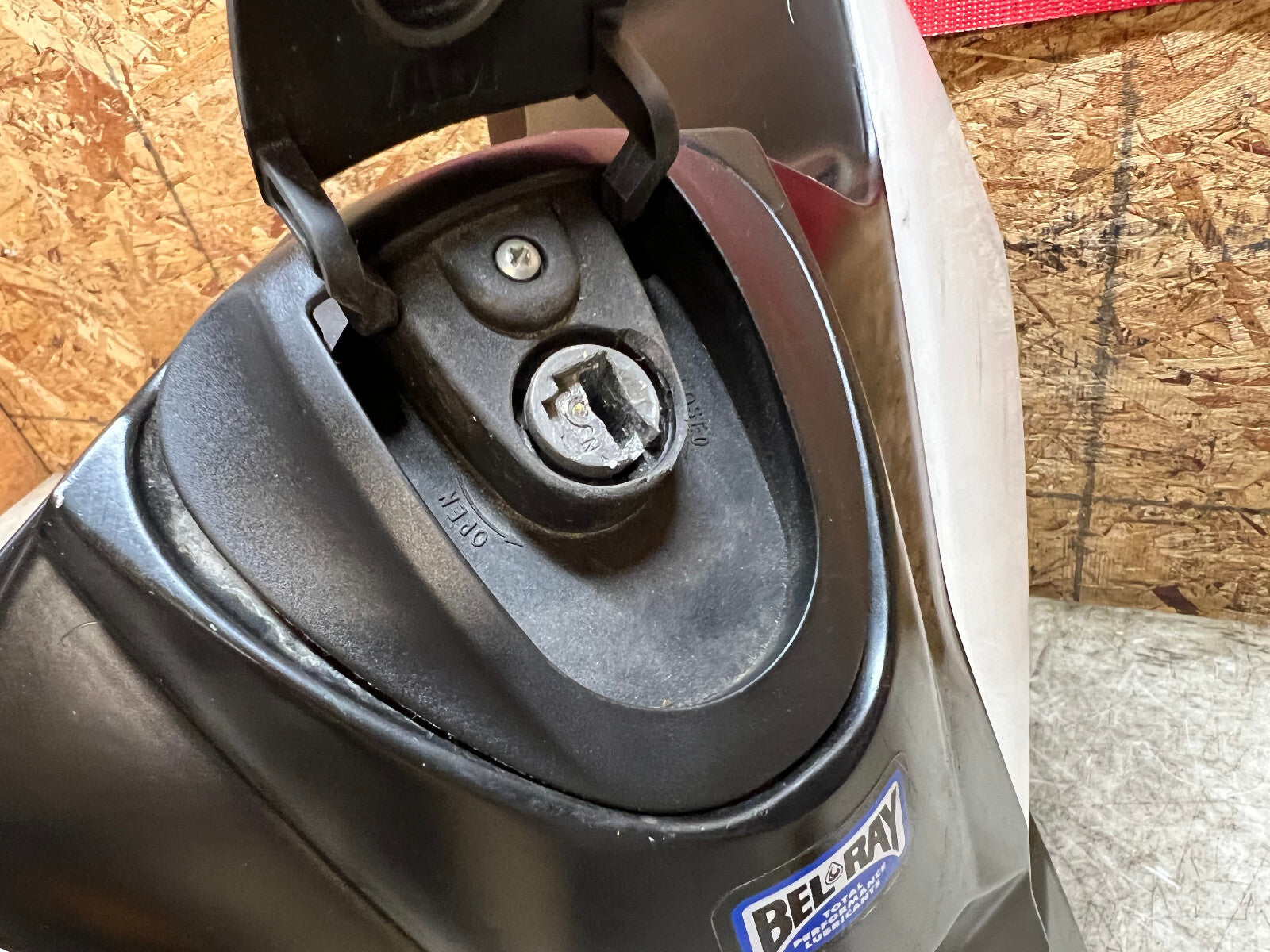 47063684