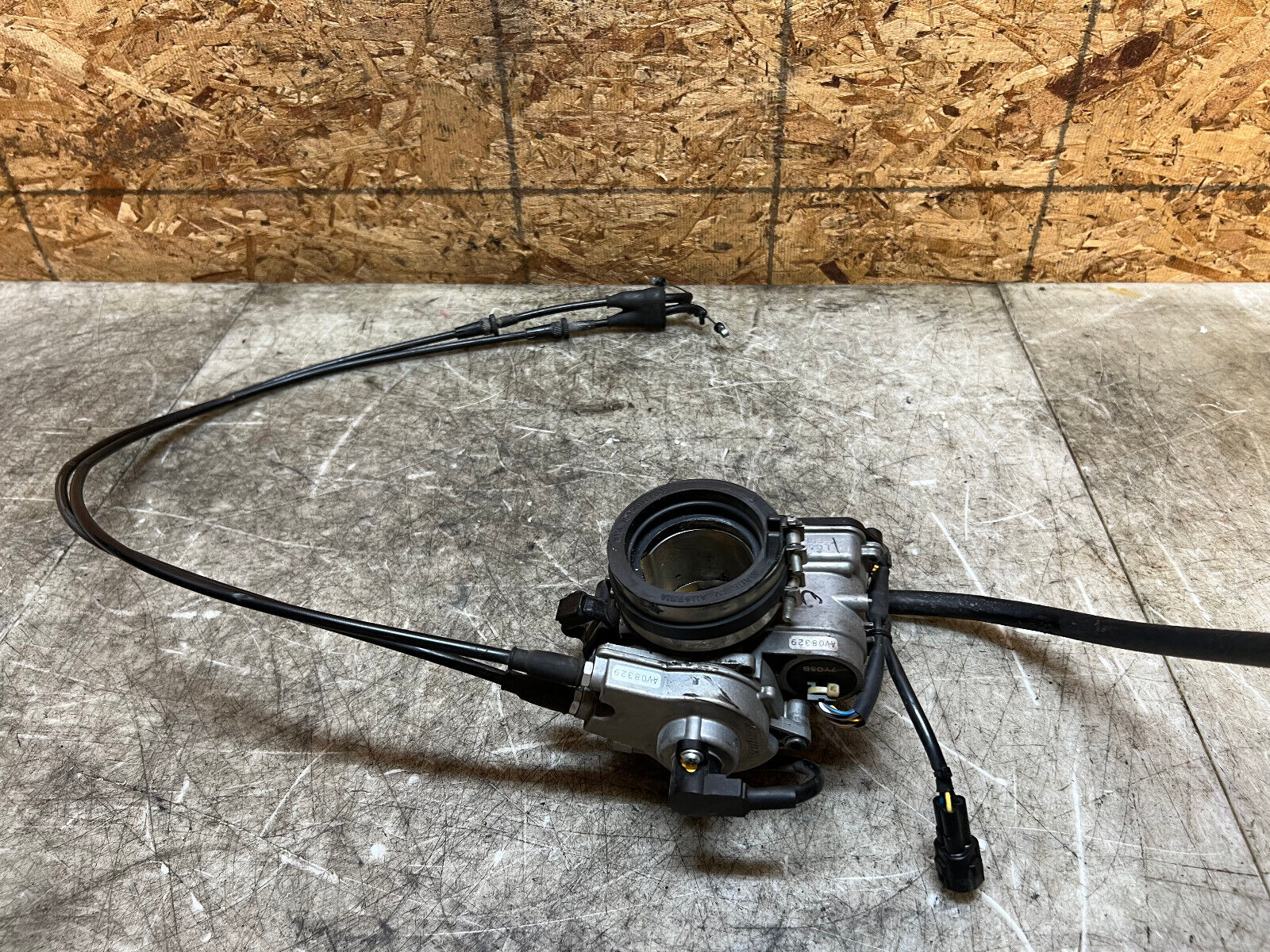 08 09 10 11 KTM 690 SUPERMOTO SMC SM THROTTLE BODY FUEL INJECTION INTAKE SYSTEM