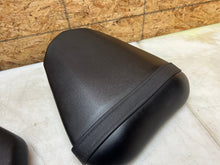 Load image into Gallery viewer, 09 10 12 13 14 15 16 YAMAHA YZFR6 YZF R6 FRONT &amp; REAR SEATS RIDERS SEAT PAD OEM
