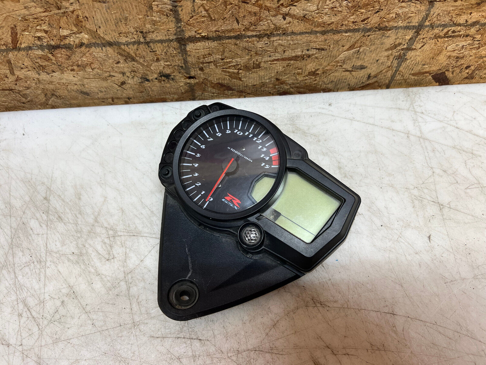 05 06 2005 2006 SUZUKI GSX-R1000 GSX-R GSXR 1000 INSTRUMENT GAUGE CLUSTER SPEEDO